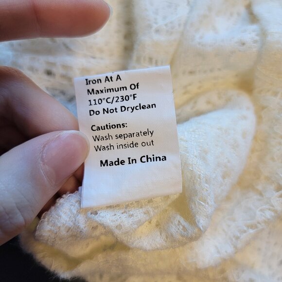 NWT Commense Semi-Sheer Lace Top - Picture 5 of 5